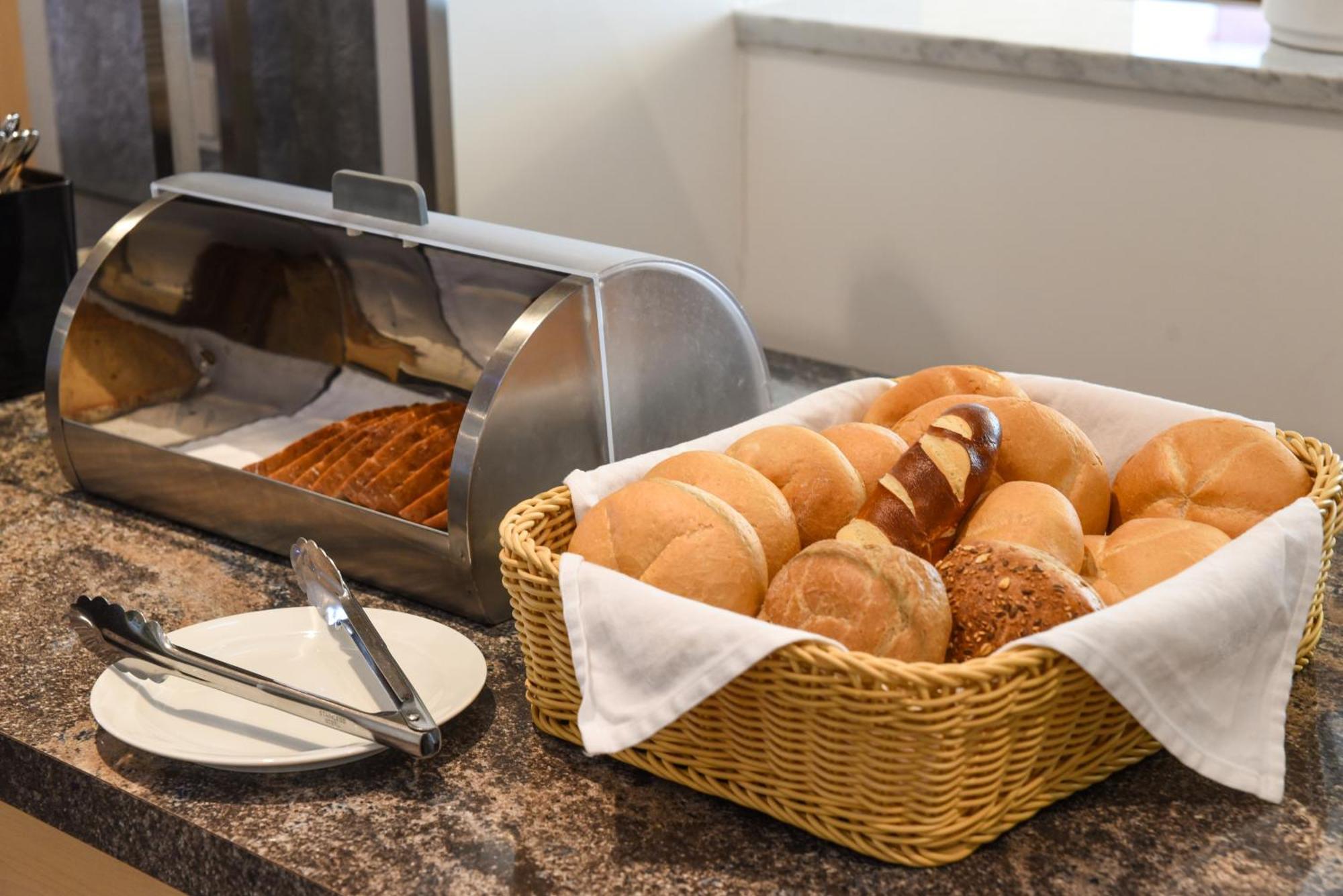 Hotel Nuernberger Hof Neumarkt in der Oberpfalz Ngoại thất bức ảnh