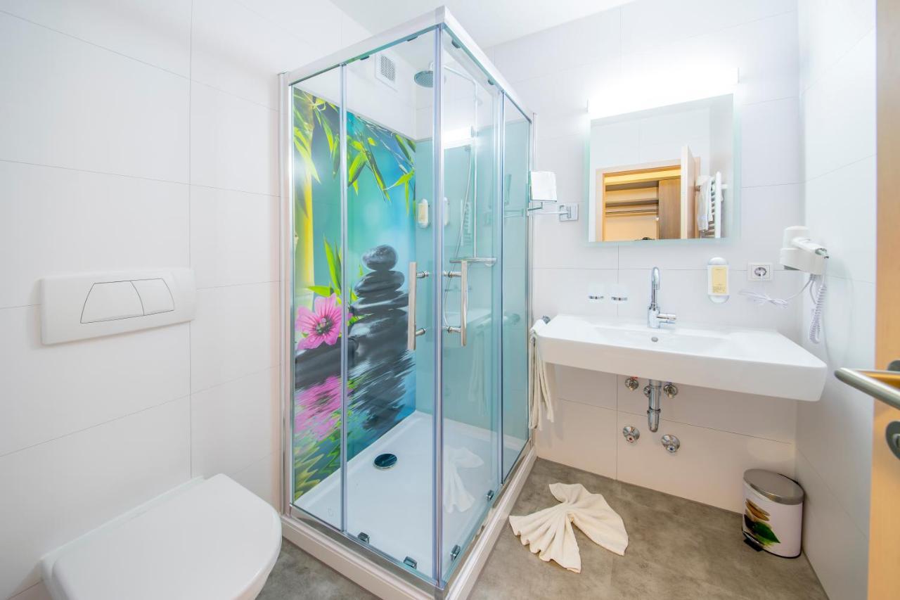 Hotel Nuernberger Hof Neumarkt in der Oberpfalz Ngoại thất bức ảnh